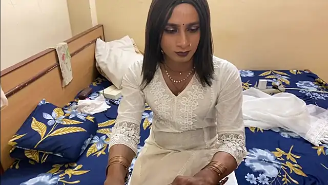 LuvLayla live sex cam