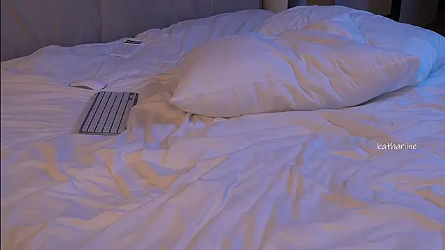 Kathariine live cam