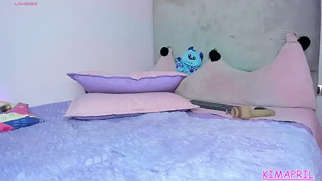 KIMAPRIL live sex cam