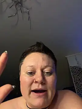 sextoy ,hairy,unrasiert, achselhaare , milf, piercing,bbw,outdoor,public,chubby,mollig