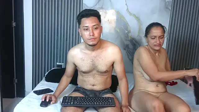 lunandcarlos - LunandCarlos's free webcam - UK Sex Cams