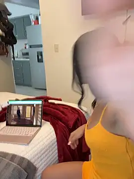 cata_777 (F young) - naked