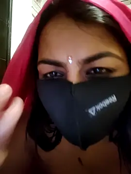 hot8178 (F young) - 2000