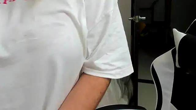 __Emma__11__Lecat_ live cam profile