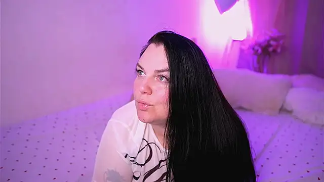 ameliaminkx (F young) - keep going make me wet and horny