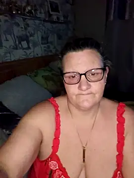 MissQueenBeex live cam