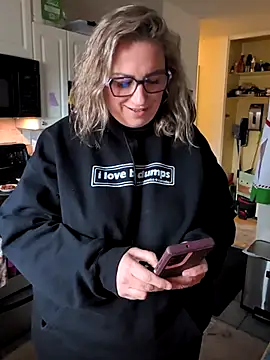 Canadian_BBW's Stripchat show and profile