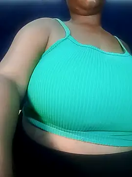 wamie12 - Wamie12's free webcam - UK Sex Cams