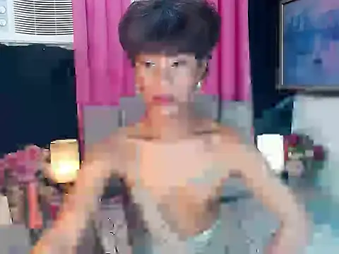 tarah_mc_actressex (T teen) - I want to feel your love and support