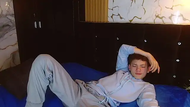 cruz_dante (M twink) - CUM FACE ❤1️⃣3️⃣