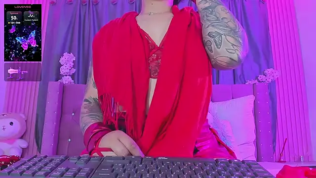 nayla-mouna - Nayla-Mouna's free webcam - UK Sex Cams