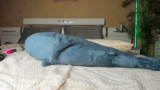 diamond_d_ (F young) - finger pussy