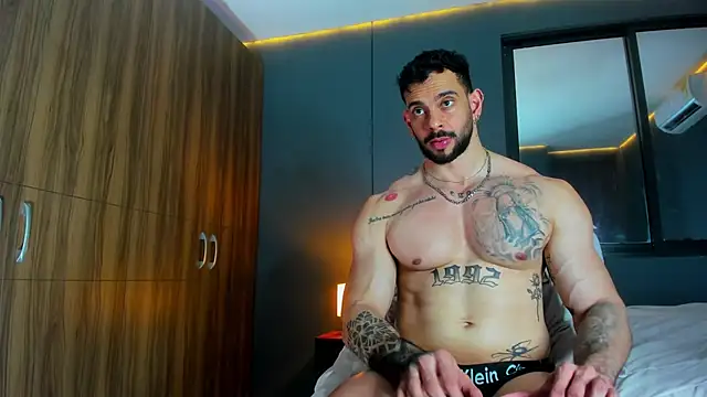 massimo_visconti - Massimo_visconti's free webcam - UK Sex Cams