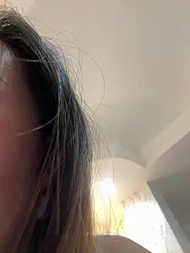 Ponthip live sex cam