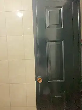 xoxo_milk (F teen) - open pussy