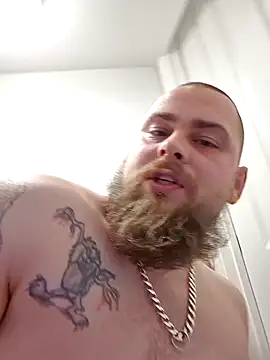 nobbyfilth91 (M young) - New car :)