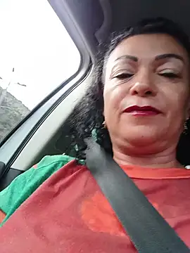 friendly_2024 (F mature) - Out with tits