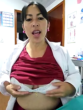 justsamantha_ - JustSamantha_'s free webcam - UK Sex Cams