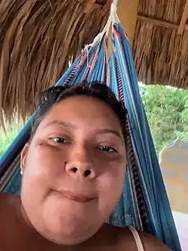 dellyyymusic - Dellyyymusic's free webcam - UK Sex Cams