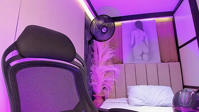 paigejayden - PaigeJayden's free webcam - UK Sex Cams