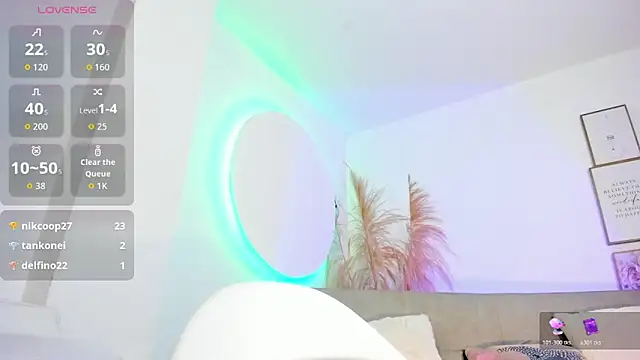 silvia_lane - Silvia_lane's free webcam - UK Sex Cams