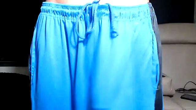 ThickD2C live sex cam