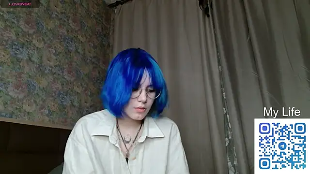 KellePourier live cam profile