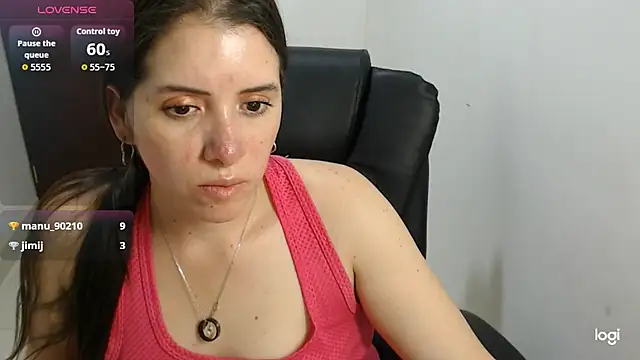 spicey_latina - Spicey_latina's free webcam - UK Sex Cams