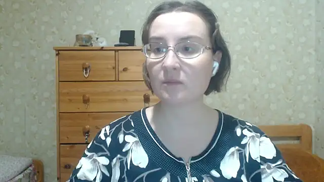 smart_rose - Smart_Rose's free webcam - UK Sex Cams