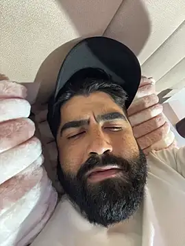 Lyon_vach live sex cam