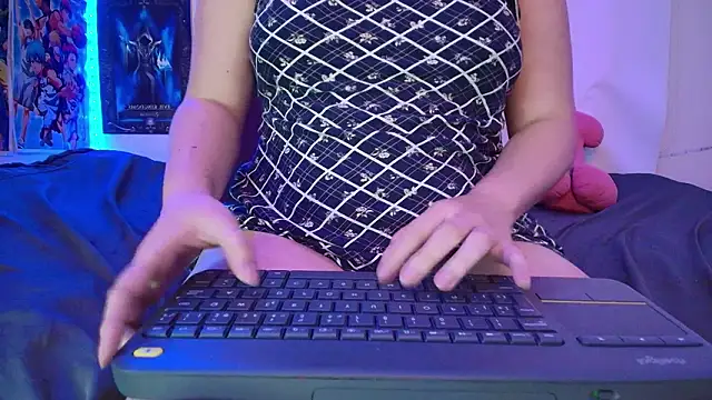 alannissweet (F young) - Play pussy + 3 min control