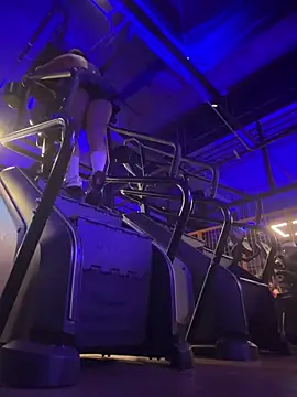 RoseOnYou live sex cam