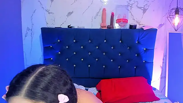 Preview of dakotaa_johnson