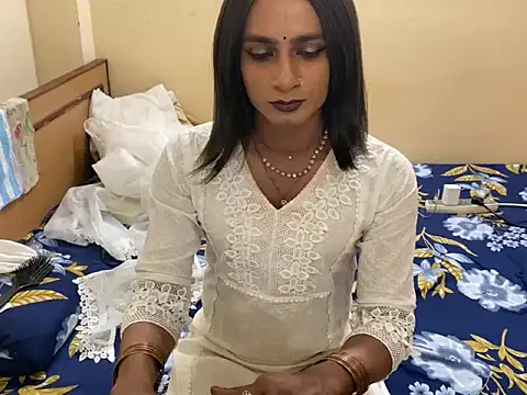 LuvLayla live sex cam