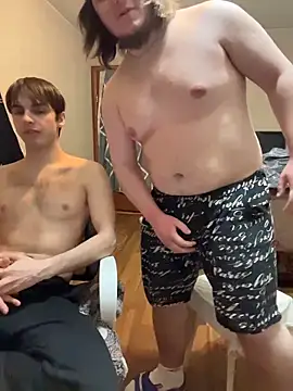 desiredude9 live cam