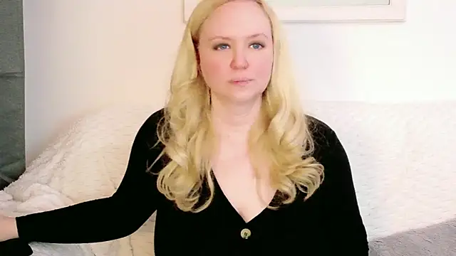 sarah4you - Sarah4you's free webcam