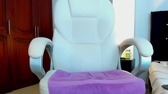 kathyajhonss - Kathyajhonss's free webcam - UK Sex Cams