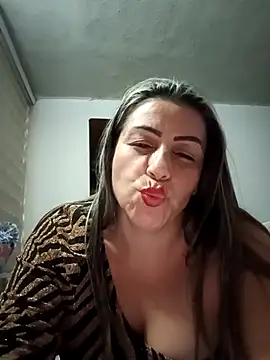 Webcam Model (maynor_1998)  is live.Free join now!