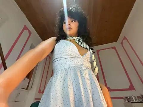 justcallmemargo - Justcallmemargo's free webcam - UK Sex Cams