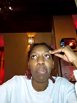 oliviaprettypussy - Oliviaprettypussy's free webcam - UK Sex Cams