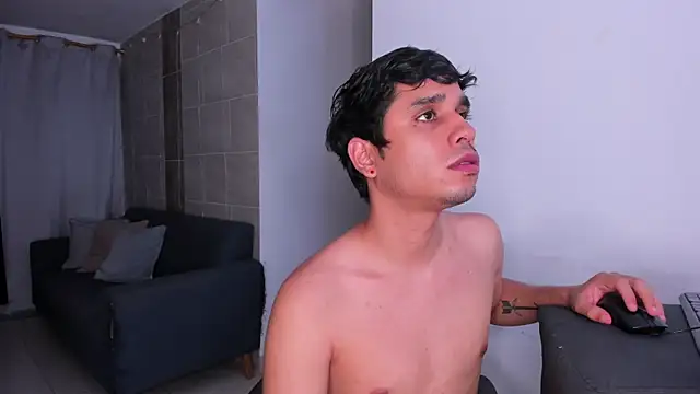 ghatto_cmilkpunch - Ghatto_cmilkpunch's free webcam