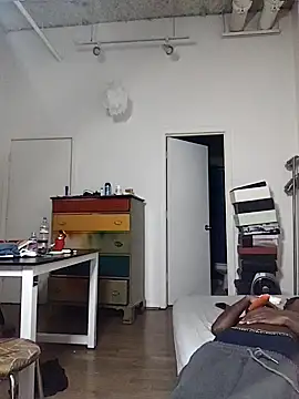 darkskinstroker - DarkSkinStroker's free webcam - UK Sex Cams