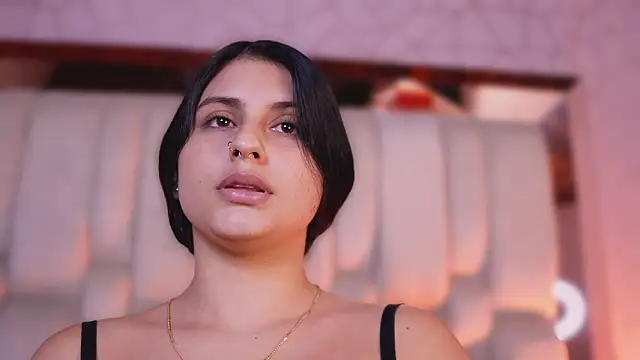 luu_princess (F young) - suft blowjob POV