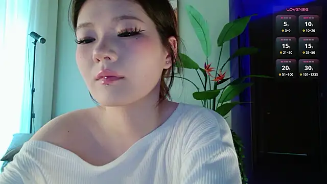 KitayamaChu live cam profile