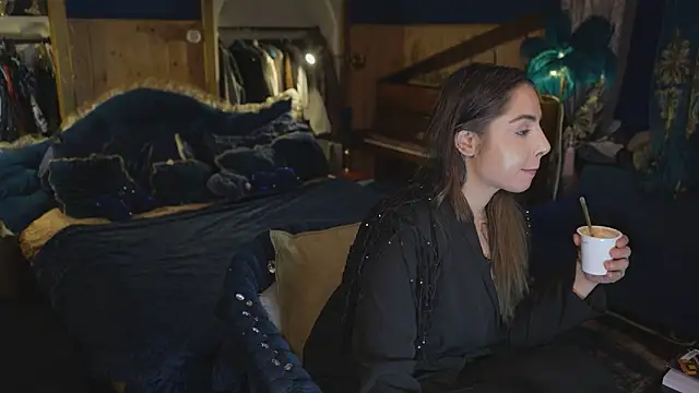 VanessaDoyle live cam profile