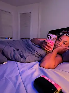 therealoshunqueen - TheRealOshunQueen's free webcam - UK Sex Cams