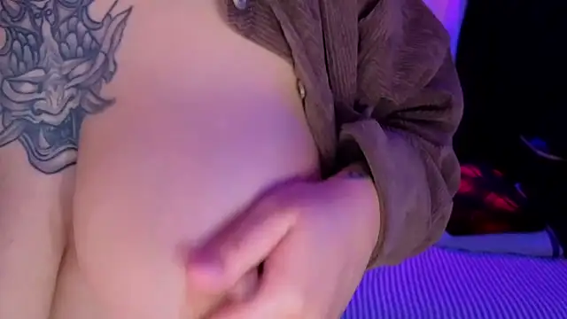 miacanela_xo live cam profile