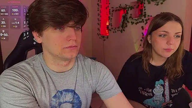 RobertAndLinela live sex cam