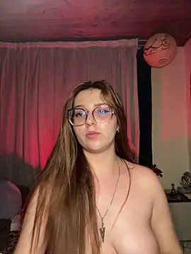 coravibes - CoraVibes's free webcam - UK Sex Cams