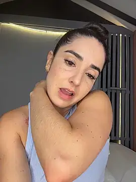 vicky-andrade - Vicky-Andrade's free webcam - UK Sex Cams